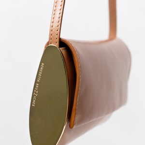 KATE LEATHER CARAMEL