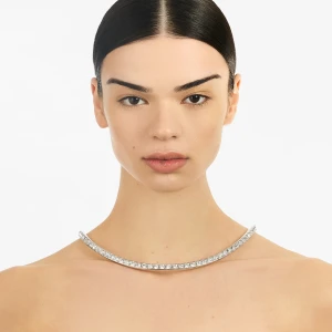 LINE NECKLACE IN SILVER 