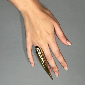 NAIL RING 