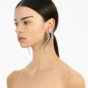 NAIL TWIST EARRINGS IN SILVER