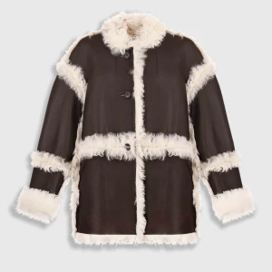 REVERSIBLE SHEARLING COAT