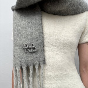 GREY SCARF RB-LOGO