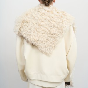 SHEARLING SCARF