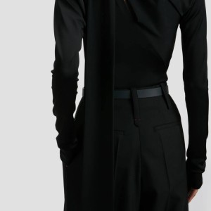 SLASH DETAIL JERSEY TOP IN BLACK