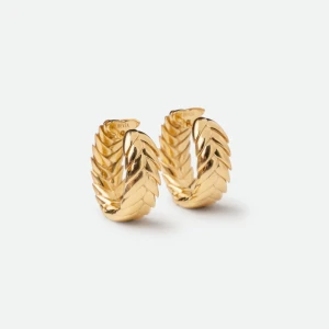 SPIKELET HOOPS IN GOLD