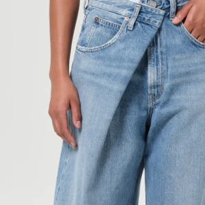 VANA FOLD JEAN IN MANTRA