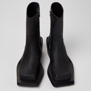 WOMEN'S QUETAL BOOTS IN BLACK
