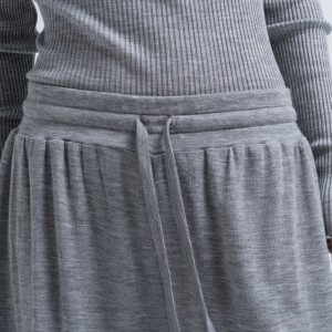 WOLLEN BARBERA IN GREY MELANGE