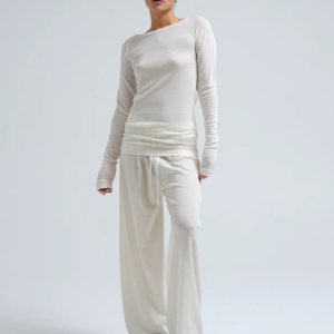 WOOLEN JADE IN OFF WHITE