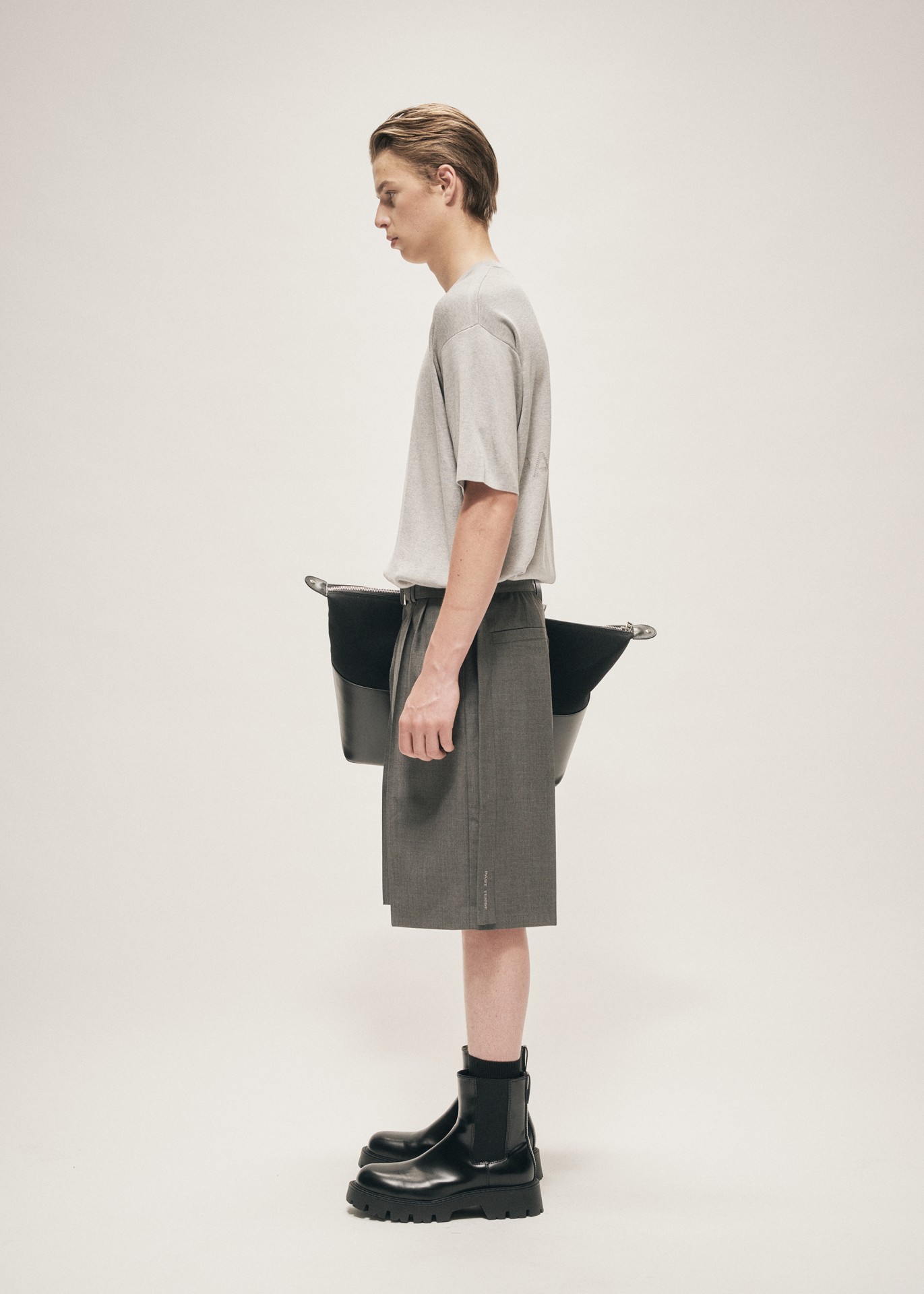 TROPICAL WOOL BELTED SHORTS GREY MELANGE