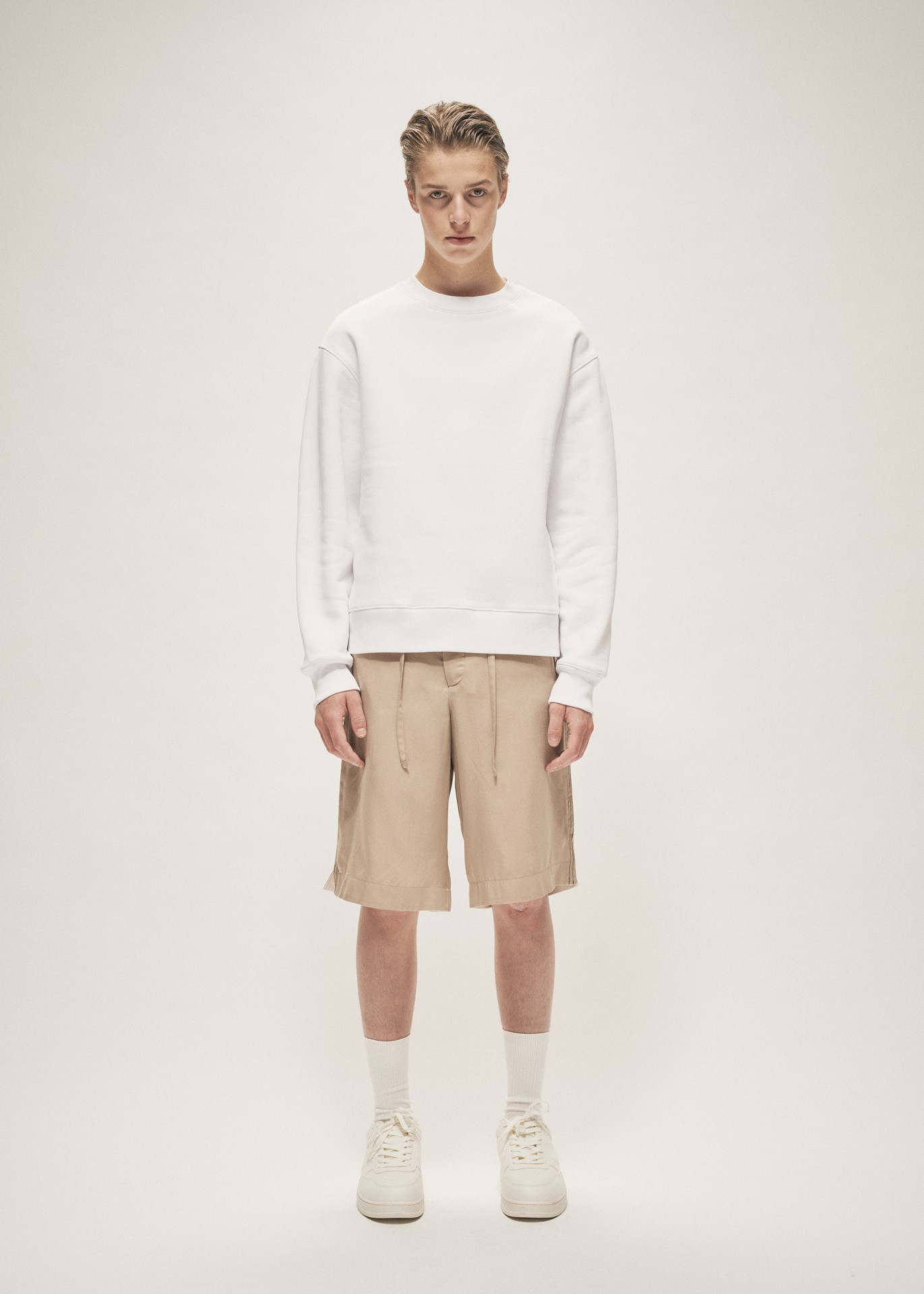 WIDE LEG DRAWSTRING TENCEL SHORTS LIGHT KHAKI